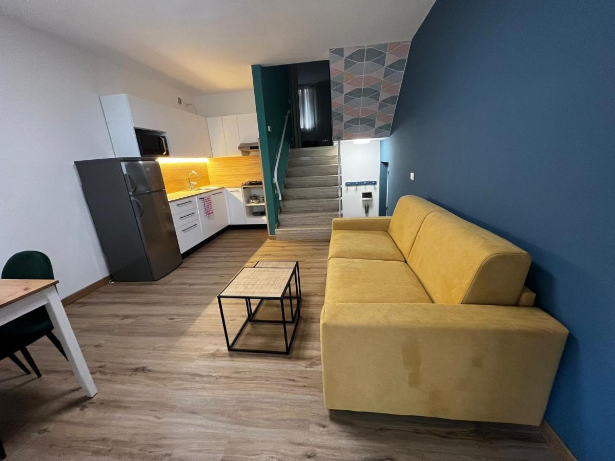 Apartment Cornicello With Pool By Glam Bardolino Buitenkant foto